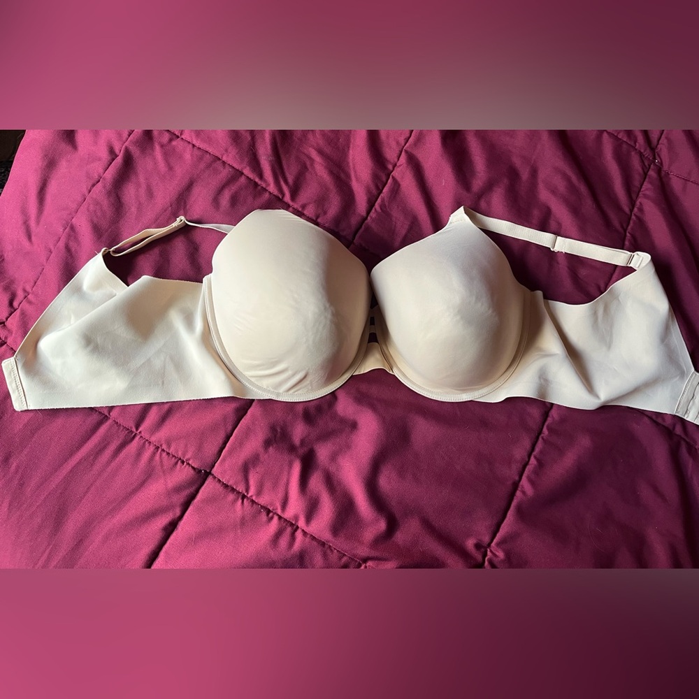 Cream Aiden Bra 40DD - FREE SHIPPING ✨